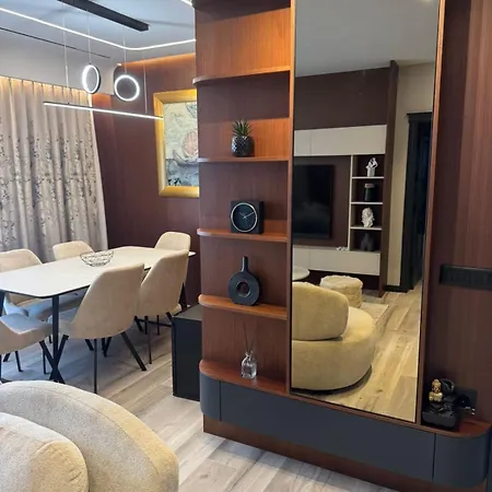 Theemeraldsuiteapartament Tiran