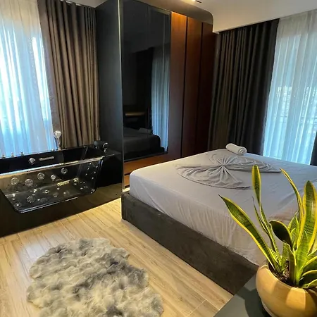 Daire Theemeraldsuiteapartament Tiran