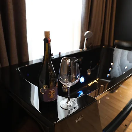 Daire Theemeraldsuiteapartament *