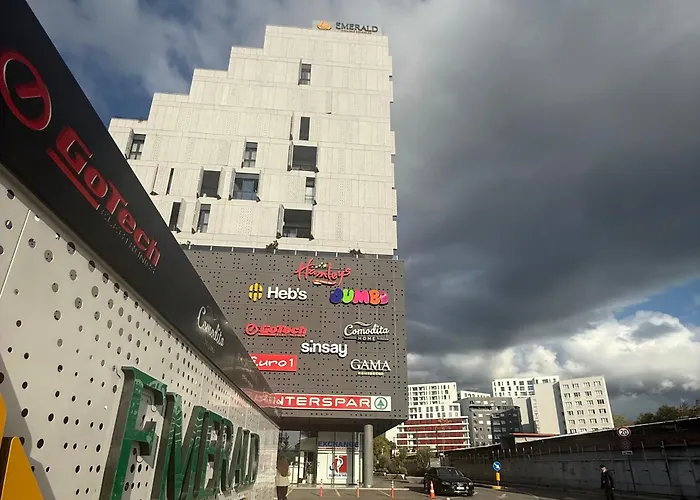 Theemeraldsuiteapartament Apartment *