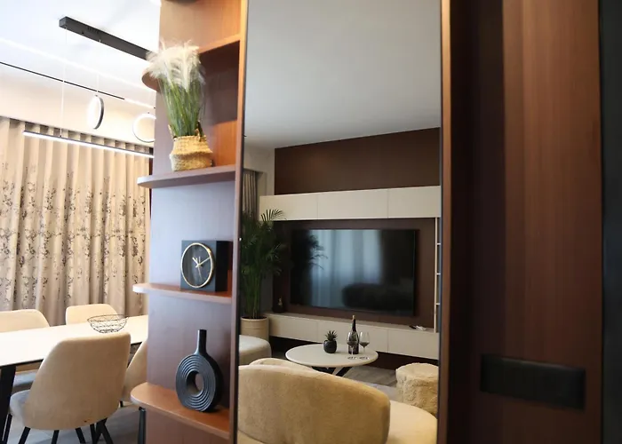 Theemeraldsuiteapartament Apartment