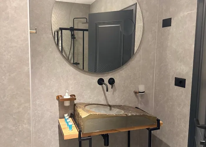 Apartment Theemeraldsuiteapartament *